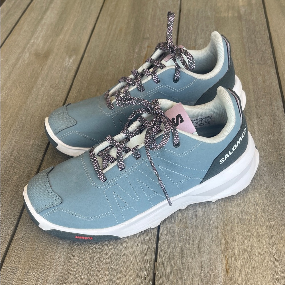 Salomon girls Patrol Play sneakers size 4